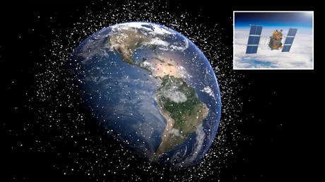 There is currently more than 8,400 tons of space trash orbiting the Earth. © NASA’s Johnson Space Center