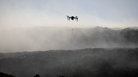FILE PHOTO: An Israeli military drone in action over the Gaza border © Reuters / Amir Cohen
