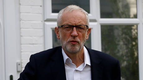 FILE PHOTO © REUTERS/Henry Nicholls