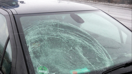 Instead of stolen goods the robber ended up with considerable damage to his vehicle. File photo. © Wikicommons