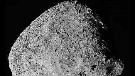 FILE PHOTO: A mosaic image of an asteroid © Reuters / NASA / Goddard / University of Arizona