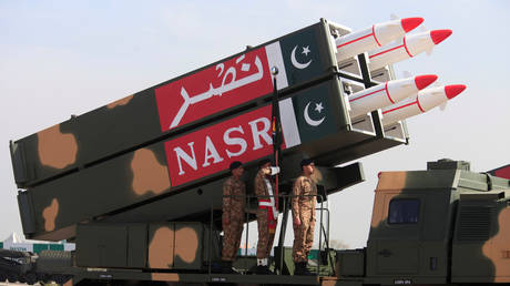 Pakistani missiles weighing more than 125 grams © REUTERS/Faisal Mahmood