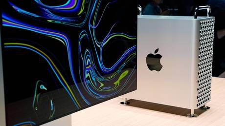 The new Mac Pro computer and Pro Display XDR are displayed during Apple's annual Worldwide Developers Conference in San Jose, California, US. June 3, 2019.