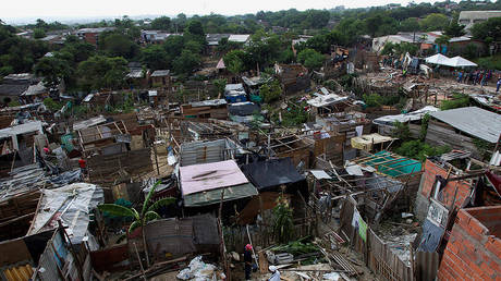 FILE PHOTO Slums in Barranquilla, Colombia. July 2019. © Reuters / Stringer