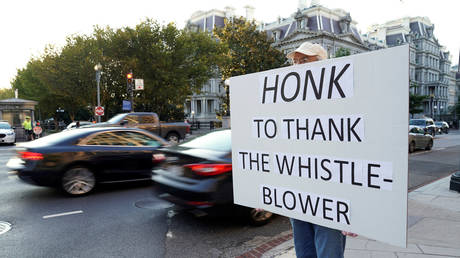 ©REUTERS/Kevin Lamarque