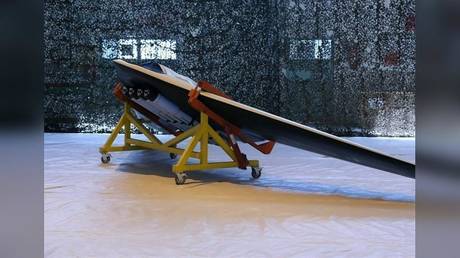 A Saegheh drone which can be equipped with four bombs, in Iran, in this undated handout photo. © Tasnim News Agency