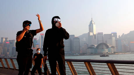 Protesters at Tsim Sha Tsui is in Hong Kong, China, October 27, 2019. © Reuters / Tyrone Siu