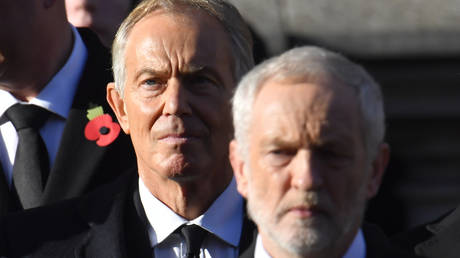 Former British Prime Minister Tony Blair (L) and the leader of the opposition Labour Party, Jeremy Corbyn, London, Britain, November 13, 2016