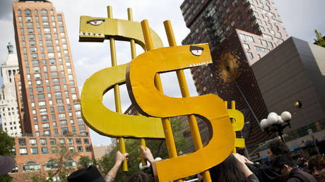 FILE PHOTO: Occupy Wall Street demonstrators