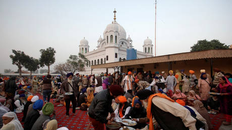 File photo from the groundbreaking ceremony of the Kartarpur border corridor in Pakistan, November 28, 2018. © REUTERS/Mohsin Raza