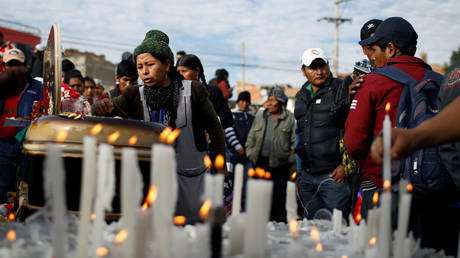 Bolivians mourn the death of a protester killed by security forces © Reuters / Marco Bello