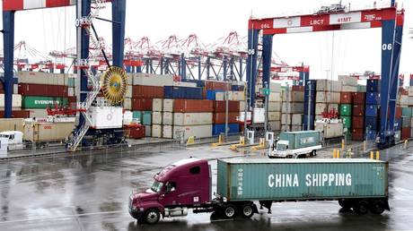 FILE PHOTO © REUTERS/Bob Riha, Jr.