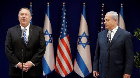 FILE PHOTO: US Secretary of State Mike Pompeo and Israeli Prime Minister Benjamin Netanyahu attend a meeting in Jerusalem in October.