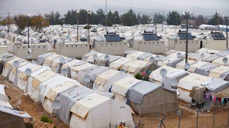 FILE PHOTO:  Nizip refugee camp in Turkey © Reuters