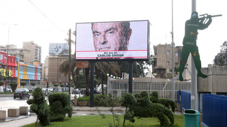 © REUTERS/ Mohamed Azakir