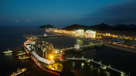 LNG tanker in China
