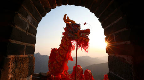 Why will China be the big winner in no-deal Brexit? Boom Bust has the answer