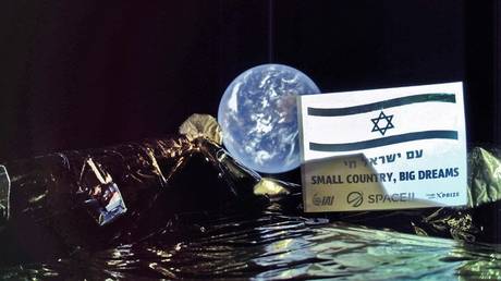 Israel fails attempted Moon landing as comm with spacecraft lost