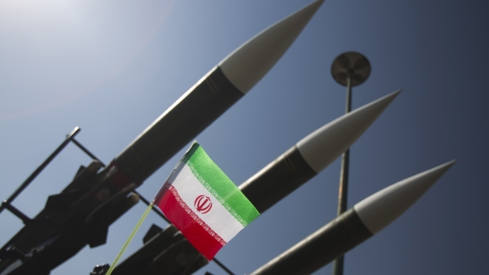 ایران امن چاہتا ہے لیکن جنگ کے خوف سے نہیں – انقلابی گارڈز کے سربراہ