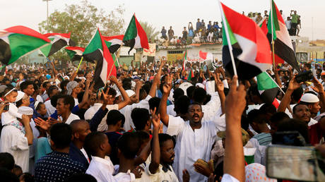 Sudan’s military council ‘to be dissolved’ in transition deal reached with protesters