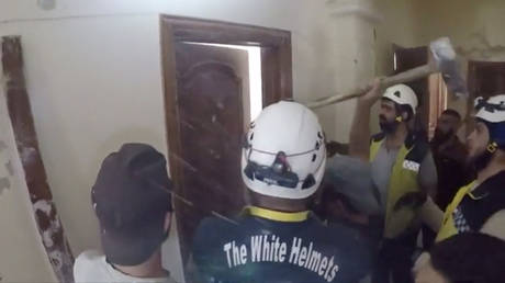 Twitter suspends Russian embassy in Syria after criticizing White Helmets