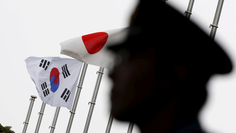 جنوبی کوریا کا انٹلی شیئرنگ ختم کرنے کا فیصلہ “مکمل طور پر غلط ردعمل”  ہے۔جاپان