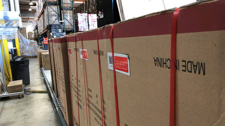 امریکہ نے چینی مصنوعات پر مزید ٹیکسز عائد کر دیئے