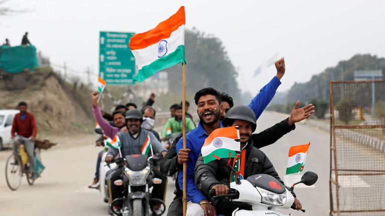 بھارت ‘آگے بڑھنے’ اور کشمیر کے پاکستانی حصے پر دعوے کے لئے تیار ہے۔ بھارتی وزیر اعلیٰ