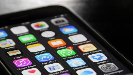 Dead batteries, free of charge: WhatsApp update reportedly draining Android phones of life