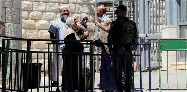 اسرائیلی فوجی کی تفریحاً فلسطینی جوان کو گولی مارنے کی ویڈیوانٹرنیٹ پر وائرل