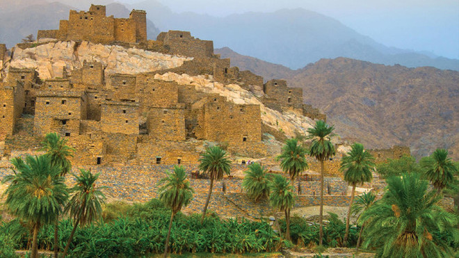 دیکھو جو تم نے اس سے پہلے دنیا میں کہیں نہیں دیکھا