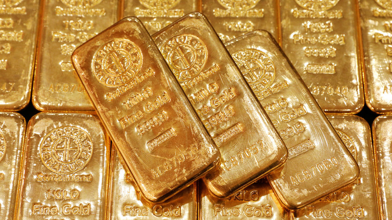 مشرق وسطیٰ میں کشیدگی کے سبب تیل اور سونے کی قیمت 7 سال کی بلند ترین سطح پرآگئی