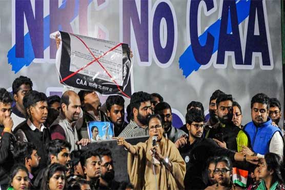 بھارت: متنازع بل کے خلاف مغربی بنگال میں بھی قرار داد منظور۔یورپی پارلیمینٹ میں بھی چھے قراردادوں پر بحث ہوگی