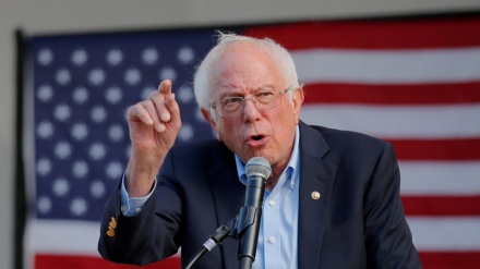 امریکہ ایران کے خلاف  پابندیاں ختم کرے : سینیٹر برنی سینڈرز