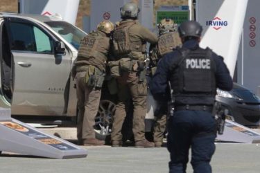 کینیڈا میں فائرنگ سے 16 افراد ہلا ک ۔ حملہ آور پولیس یونیفارم میں ملبوس تھا