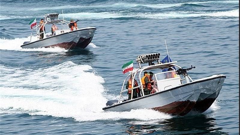 ایران اور امریکہ کے بحری جہاز خلیج فارس میں مد مقابل: امریکہ کا دعویٰ