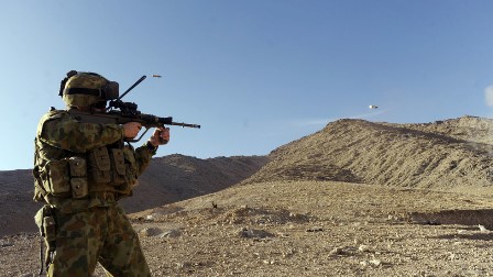 افغانستان: آسٹریلوی افواج نے ایک جنگی قیدی کو اس لیے مار ڈالا کیونکہ اسے بٹھانے کے لیے ہیلی کاپٹر میں جگہ نہ تھی: پائلٹ کا ٹی وی انٹرویو میں انکشاف