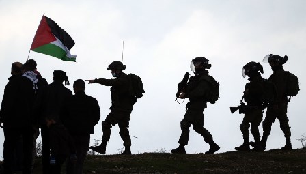 فلسطین میں جنگی جرائم کی تحقیقات کیلئے قابض صیہونی انتظامیہ کا عالمی فوجداری عدالت سے تعاون سے انکار