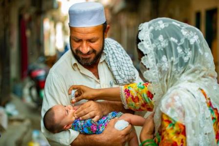 کورونا وباء کے دوران پاکستان سمیت 50 ممالک میں ویکسین کے 60 منصوبے تعطل کا شکار: عالمی اداروں کے مطابق 23 کروڑ بچوں کی زندگی متاثر ہونے کا خطرہ
