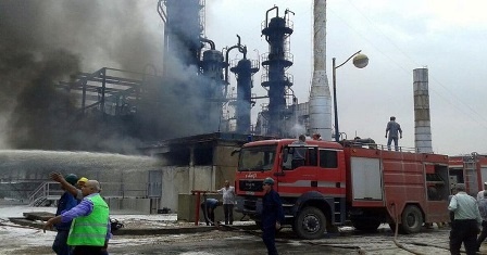 کویت، تیل نکالنے کے سب سے بڑے مرکز میں اچانک آگ لگ گئی: خطے میں تیل پیداواری مراکز میں بڑھتے حادثات پہ سیاسی حلقوں میں تشویش