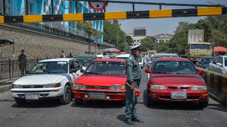 طالبان نے ایران سے درآمدات پر ٹیکس میں 70٪ کمی کر دی، حکومت بدلنے پر رکنے والی ایرانی تیل کی درآمد بھی شروع