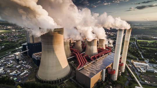 سردیوں میں توانائی کے شدید بحران کا ڈر: فرانس نے بجلی گھروں کو کوئلہ جلانے کی اجازت دے دی